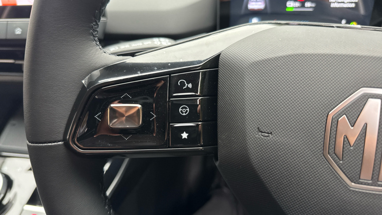 MG MG4 180kW Trophy EV Extended Range 77kWh 5dr Auto Electric Hatchback